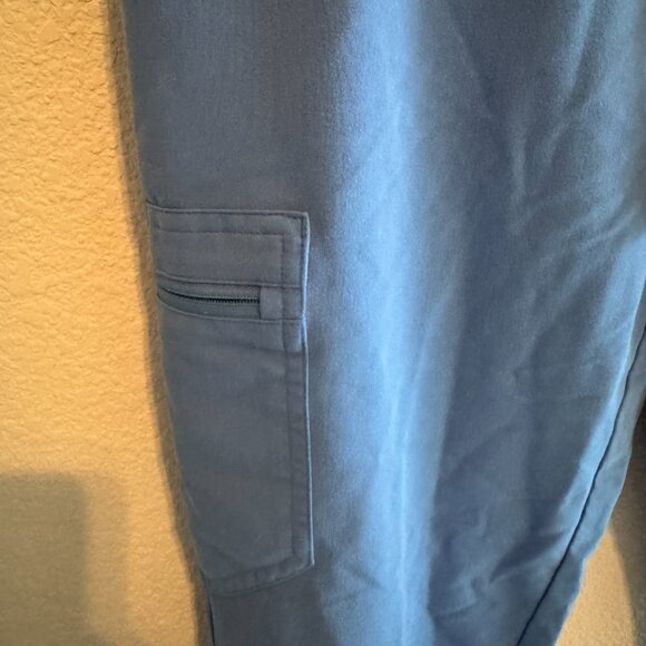 Figs light blue scrub pants jogger style Technical Collection - Picture 4 of 11